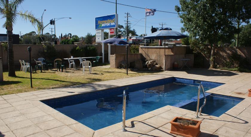 Homestead Motor Inn y apartamentos Bendigo Exterior foto